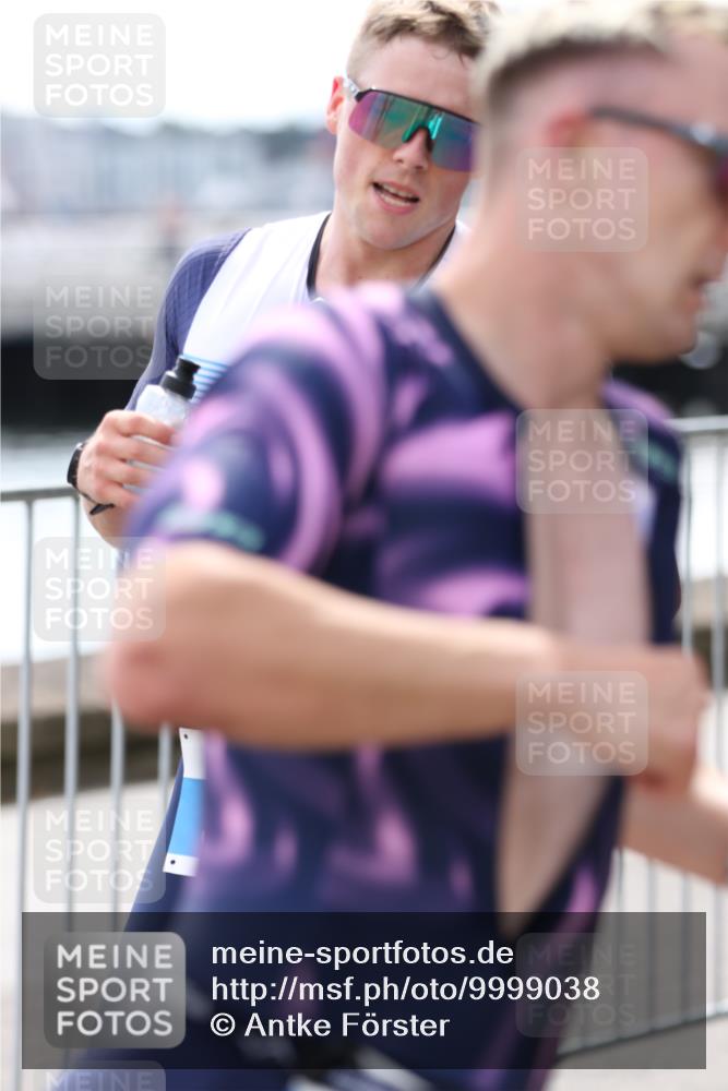 16.08.2026 - KN Förde Triathlon 2026 Antke Förster http://msf.ph/oto/9999038 16.08.2026 13:38:49 Laufen  meine-sportfotos.de