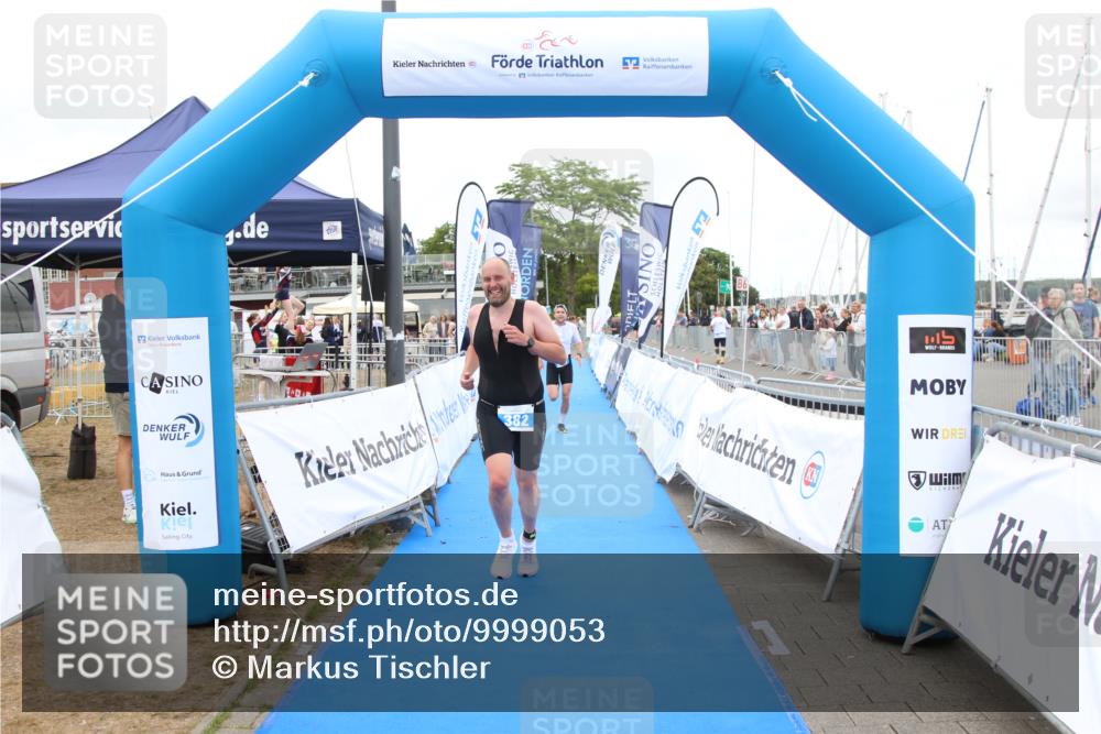 16.08.2026 - KN Förde Triathlon 2026 Markus Tischler http://msf.ph/oto/9999053 16.08.2026 12:11:52 Ziel 353, 382, 353, 382 meine-sportfotos.de