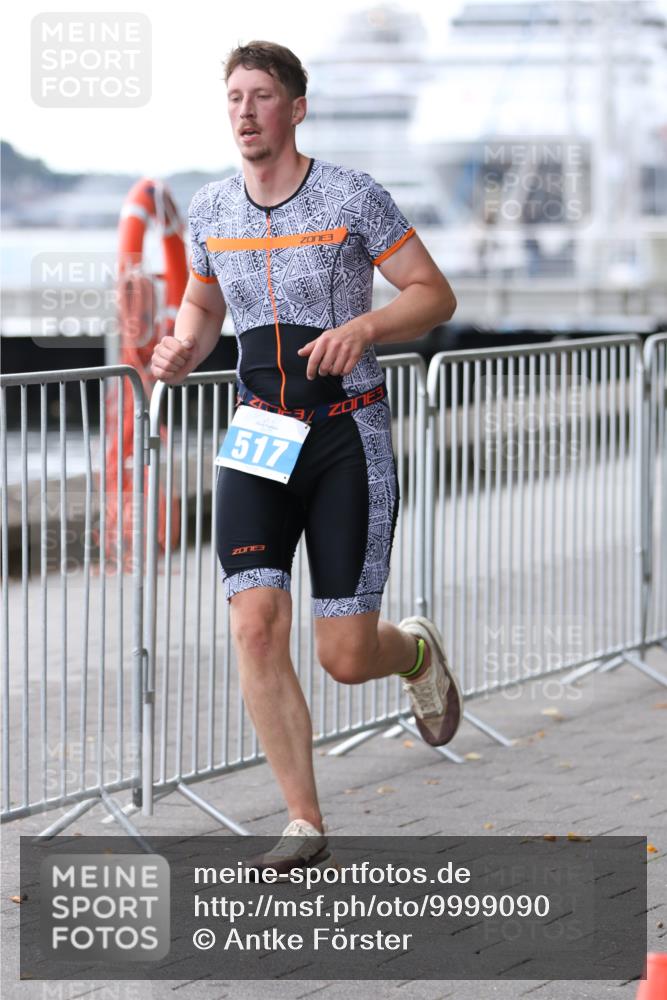 16.08.2026 - KN Förde Triathlon 2026 Antke Förster http://msf.ph/oto/9999090 16.08.2026 13:39:50 Laufen  meine-sportfotos.de
