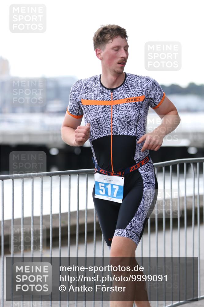 16.08.2026 - KN Förde Triathlon 2026 Antke Förster http://msf.ph/oto/9999091 16.08.2026 13:39:51 Laufen  meine-sportfotos.de