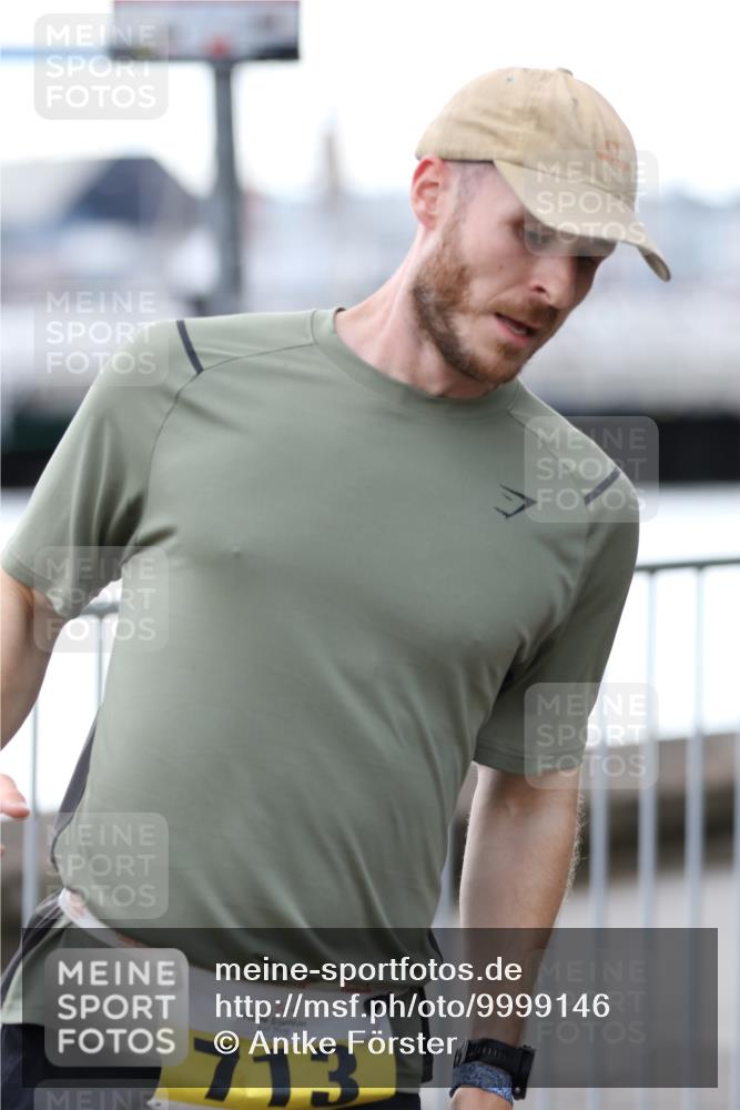 16.08.2026 - KN Förde Triathlon 2026 Antke Förster http://msf.ph/oto/9999146 16.08.2026 13:40:45 Laufen  meine-sportfotos.de