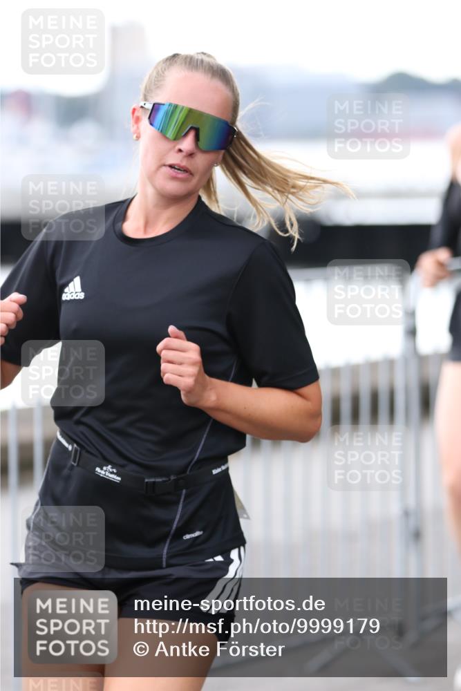 16.08.2026 - KN Förde Triathlon 2026 Antke Förster http://msf.ph/oto/9999179 16.08.2026 13:41:13 Laufen  meine-sportfotos.de