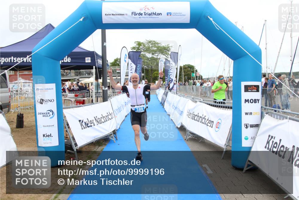 16.08.2026 - KN Förde Triathlon 2026 Markus Tischler http://msf.ph/oto/9999196 16.08.2026 12:12:54 Ziel 389, 399, 389, 399 meine-sportfotos.de