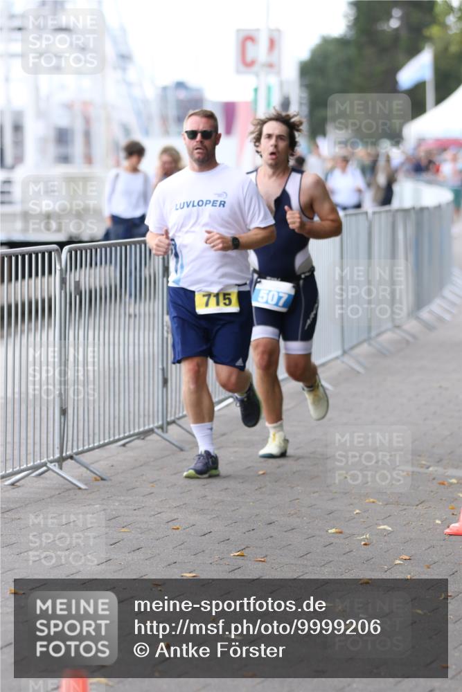 16.08.2026 - KN Förde Triathlon 2026 Antke Förster http://msf.ph/oto/9999206 16.08.2026 13:42:00 Laufen  meine-sportfotos.de