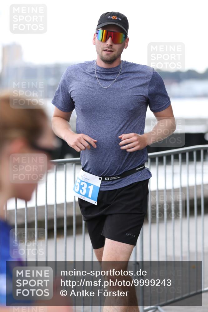16.08.2026 - KN Förde Triathlon 2026 Antke Förster http://msf.ph/oto/9999243 16.08.2026 13:42:44 Laufen  meine-sportfotos.de