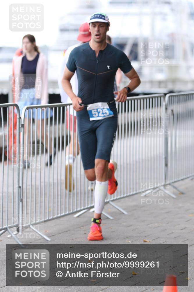 16.08.2026 - KN Förde Triathlon 2026 Antke Förster http://msf.ph/oto/9999261 16.08.2026 13:43:08 Laufen  meine-sportfotos.de