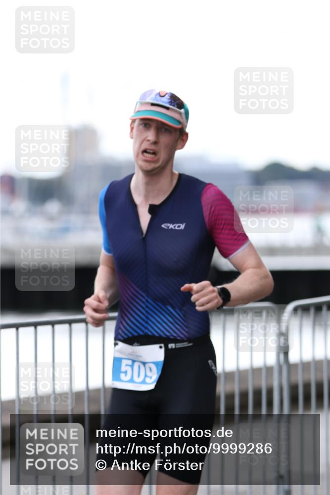 16.08.2026 - KN Förde Triathlon 2026 Antke Förster http://msf.ph/oto/9999286 16.08.2026 13:43:36 Laufen  meine-sportfotos.de