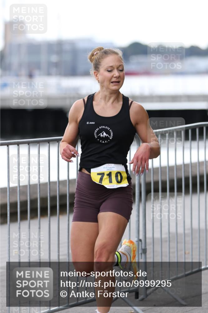16.08.2026 - KN Förde Triathlon 2026 Antke Förster http://msf.ph/oto/9999295 16.08.2026 13:43:47 Laufen  meine-sportfotos.de