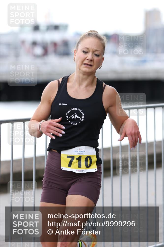 16.08.2026 - KN Förde Triathlon 2026 Antke Förster http://msf.ph/oto/9999296 16.08.2026 13:43:48 Laufen  meine-sportfotos.de