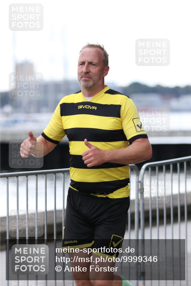 16.08.2026 - KN Förde Triathlon 2026 Antke Förster http://msf.ph/oto/9999346 16.08.2026 13:44:43 Laufen  meine-sportfotos.de