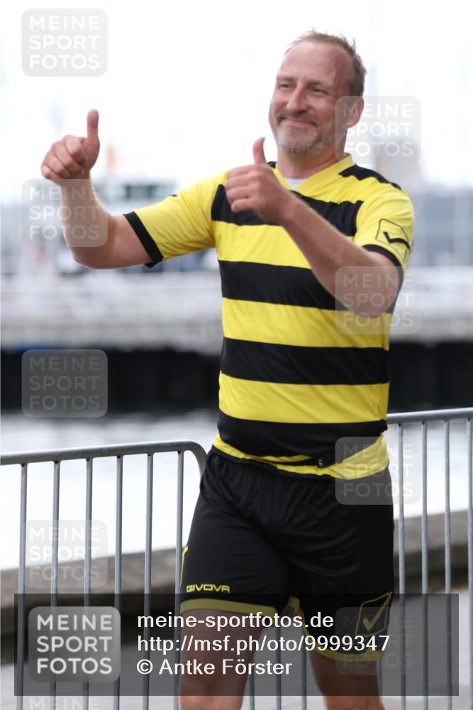 16.08.2026 - KN Förde Triathlon 2026 Antke Förster http://msf.ph/oto/9999347 16.08.2026 13:44:44 Laufen  meine-sportfotos.de