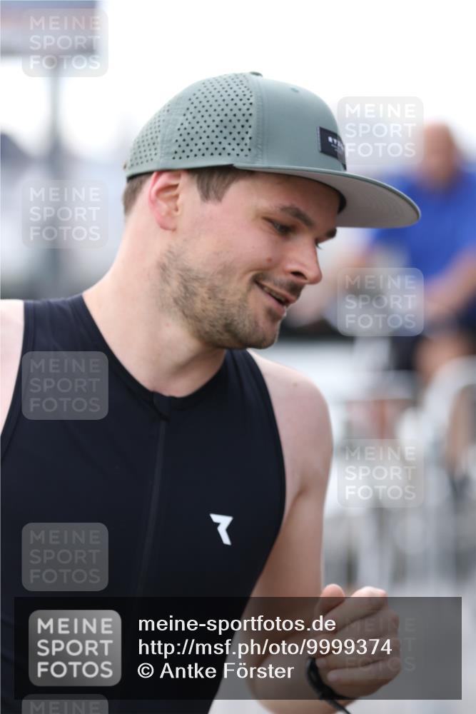 16.08.2026 - KN Förde Triathlon 2026 Antke Förster http://msf.ph/oto/9999374 16.08.2026 13:45:09 Laufen  meine-sportfotos.de
