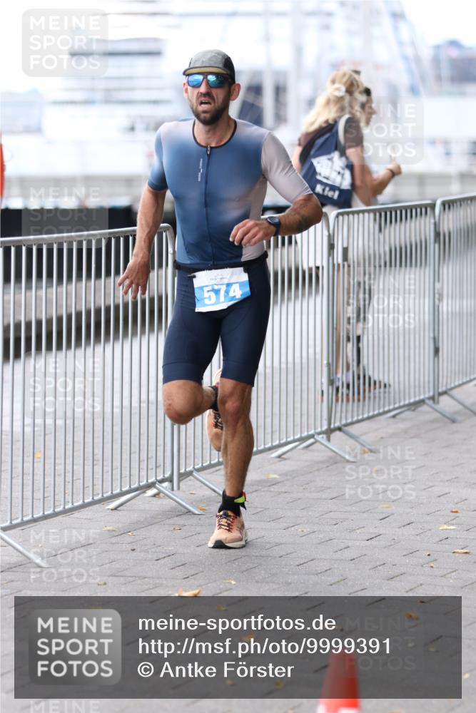 16.08.2026 - KN Förde Triathlon 2026 Antke Förster http://msf.ph/oto/9999391 16.08.2026 13:45:39 Laufen  meine-sportfotos.de