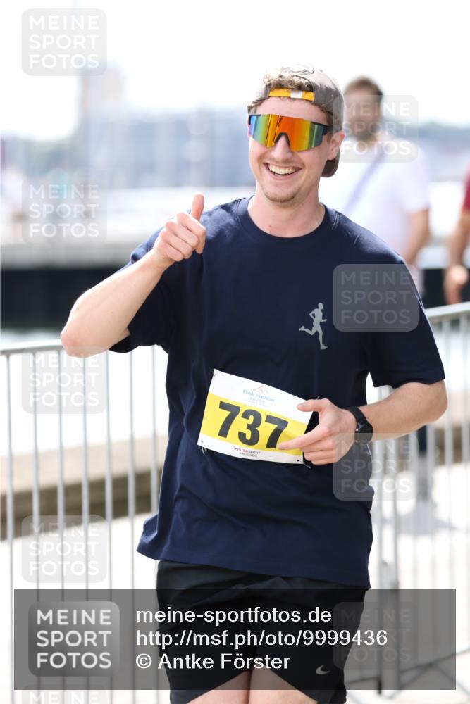 16.08.2026 - KN Förde Triathlon 2026 Antke Förster http://msf.ph/oto/9999436 16.08.2026 13:46:22 Laufen  meine-sportfotos.de