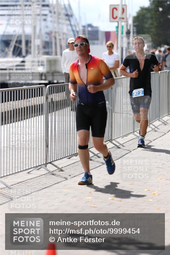 16.08.2026 - KN Förde Triathlon 2026 Antke Förster http://msf.ph/oto/9999454 16.08.2026 13:47:02 Laufen  meine-sportfotos.de