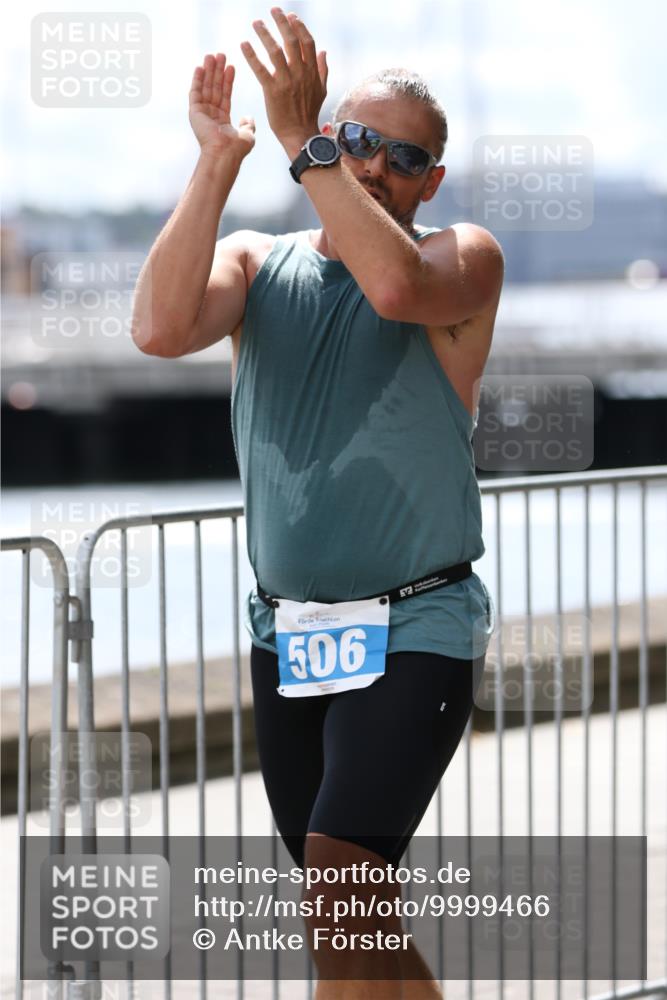 16.08.2026 - KN Förde Triathlon 2026 Antke Förster http://msf.ph/oto/9999466 16.08.2026 13:47:13 Laufen  meine-sportfotos.de