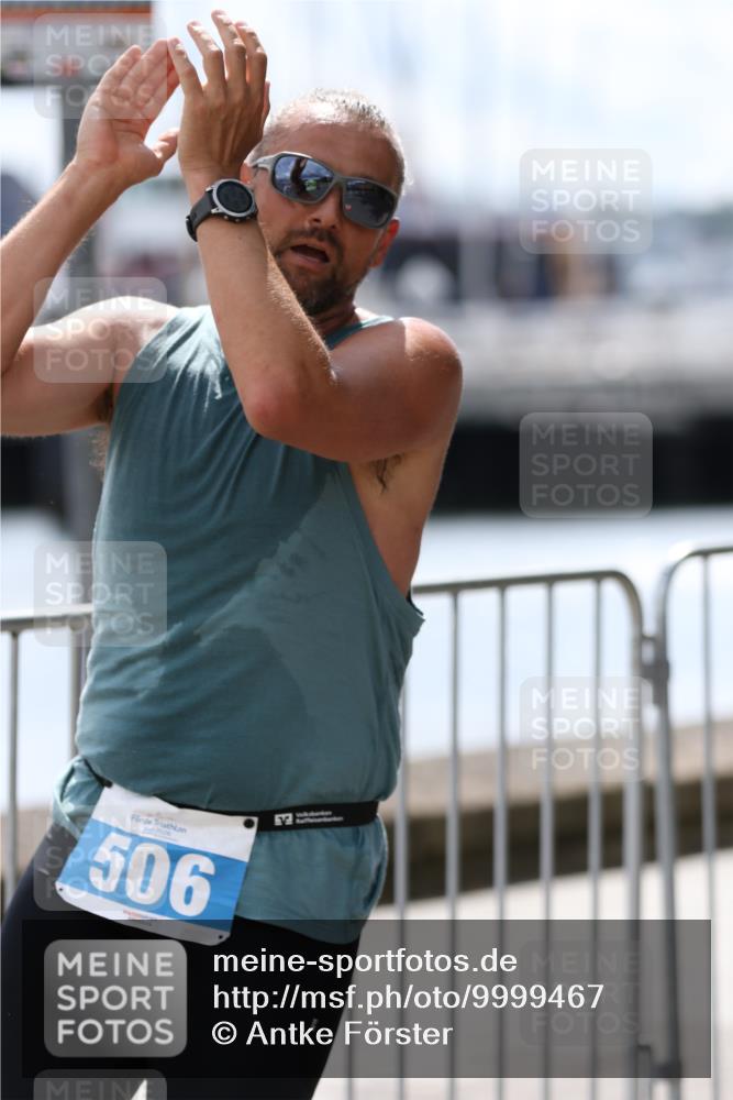 16.08.2026 - KN Förde Triathlon 2026 Antke Förster http://msf.ph/oto/9999467 16.08.2026 13:47:14 Laufen  meine-sportfotos.de