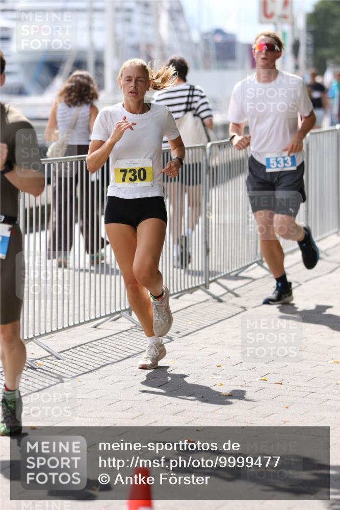 16.08.2026 - KN Förde Triathlon 2026 Antke Förster http://msf.ph/oto/9999477 16.08.2026 13:47:36 Laufen  meine-sportfotos.de