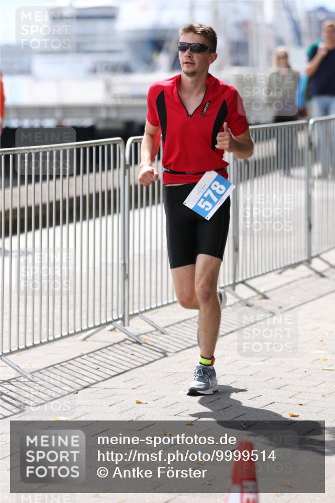 16.08.2026 - KN Förde Triathlon 2026 Antke Förster http://msf.ph/oto/9999514 16.08.2026 13:48:26 Laufen  meine-sportfotos.de