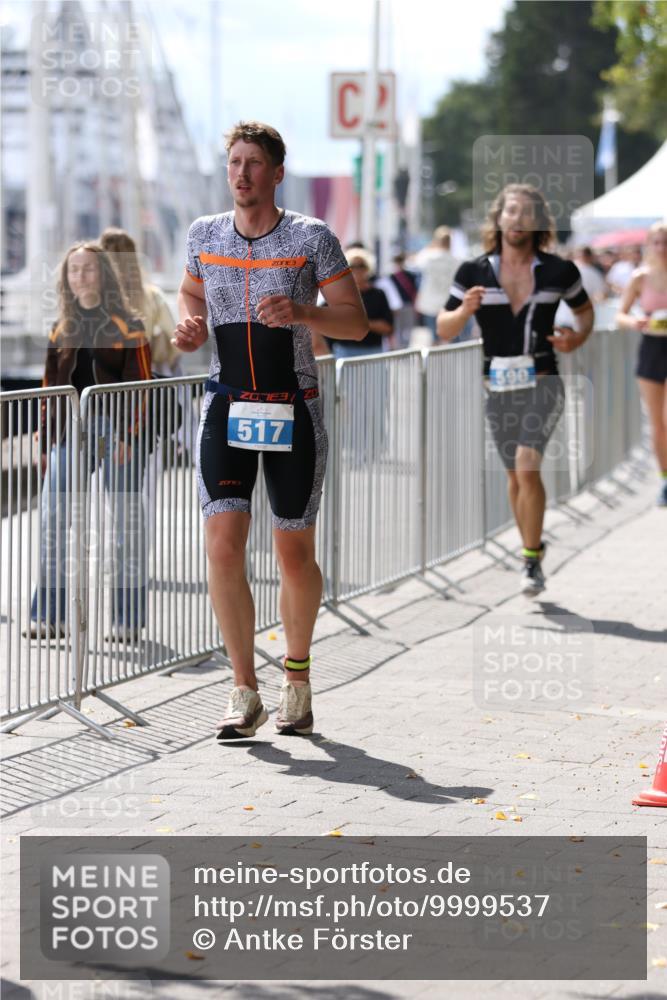 16.08.2026 - KN Förde Triathlon 2026 Antke Förster http://msf.ph/oto/9999537 16.08.2026 13:48:53 Laufen  meine-sportfotos.de