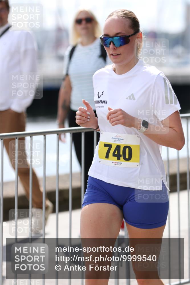 16.08.2026 - KN Förde Triathlon 2026 Antke Förster http://msf.ph/oto/9999540 16.08.2026 13:48:55 Laufen  meine-sportfotos.de