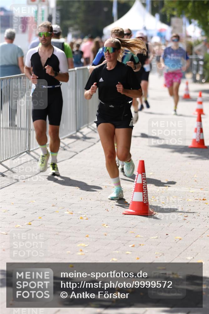 16.08.2026 - KN Förde Triathlon 2026 Antke Förster http://msf.ph/oto/9999572 16.08.2026 13:49:39 Laufen  meine-sportfotos.de