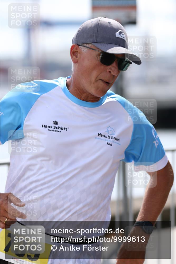 16.08.2026 - KN Förde Triathlon 2026 Antke Förster http://msf.ph/oto/9999613 16.08.2026 13:50:06 Laufen  meine-sportfotos.de