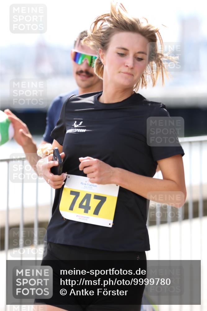 16.08.2026 - KN Förde Triathlon 2026 Antke Förster http://msf.ph/oto/9999780 16.08.2026 13:53:29 Laufen  meine-sportfotos.de