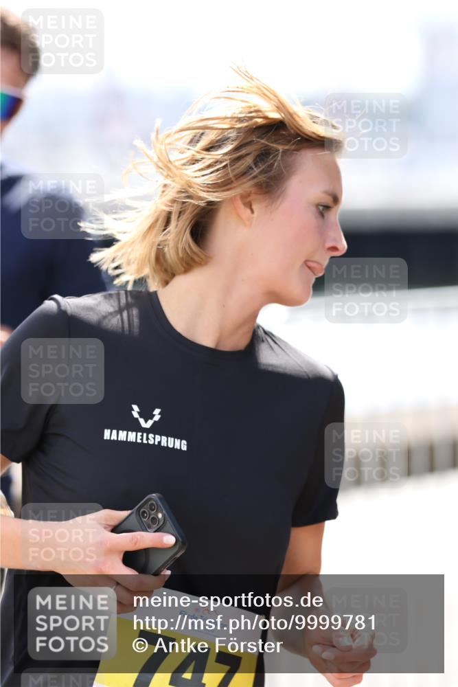 16.08.2026 - KN Förde Triathlon 2026 Antke Förster http://msf.ph/oto/9999781 16.08.2026 13:53:30 Laufen  meine-sportfotos.de