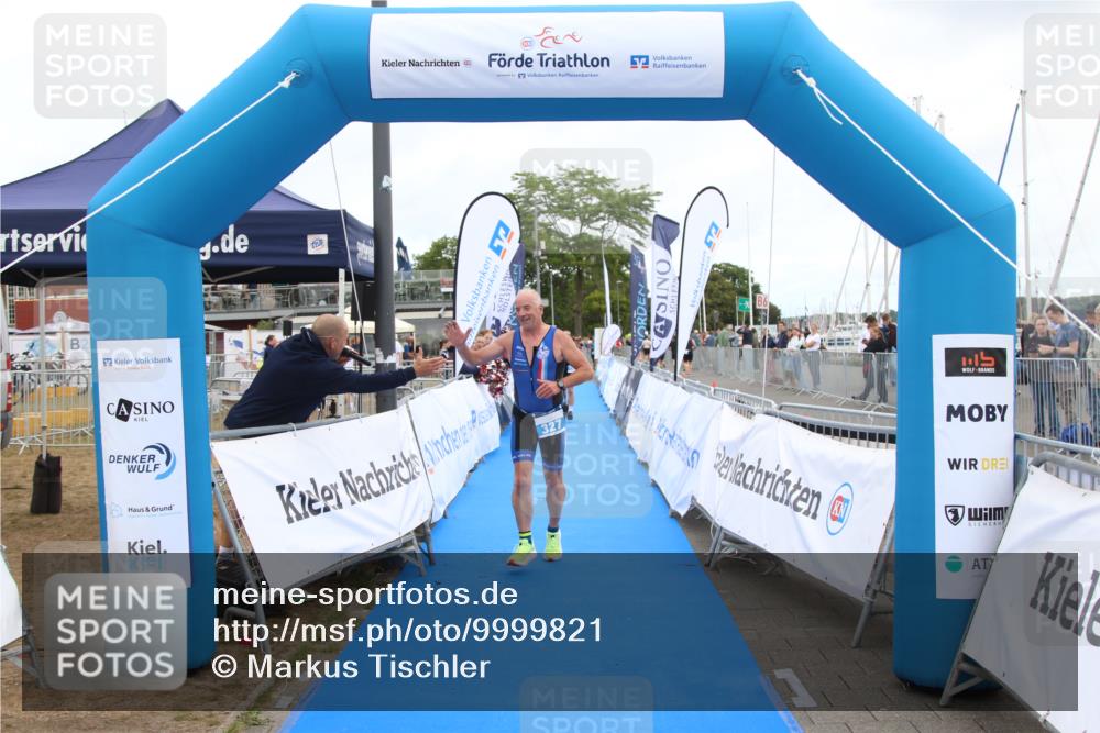 16.08.2026 - KN Förde Triathlon 2026 Markus Tischler http://msf.ph/oto/9999821 16.08.2026 12:15:21 Ziel 327, 352, 397, 327, 352, 397 meine-sportfotos.de