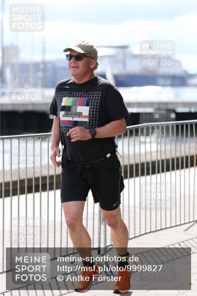 16.08.2026 - KN Förde Triathlon 2026 Antke Förster http://msf.ph/oto/9999827 16.08.2026 13:54:13 Laufen  meine-sportfotos.de