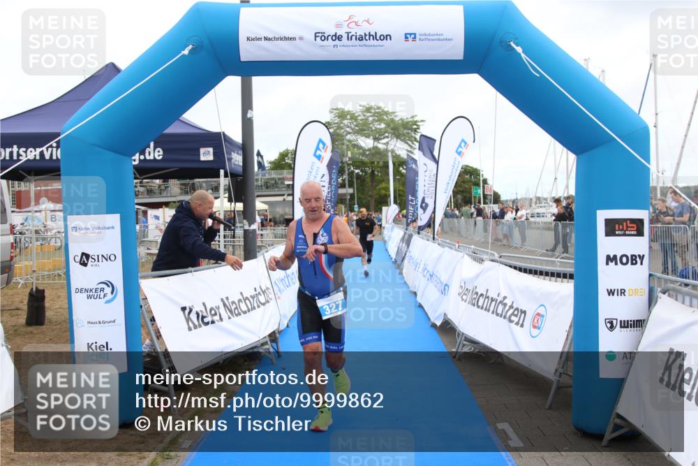 16.08.2026 - KN Förde Triathlon 2026 Markus Tischler http://msf.ph/oto/9999862 16.08.2026 12:15:22 Ziel 327, 352, 397, 327, 352, 397 meine-sportfotos.de