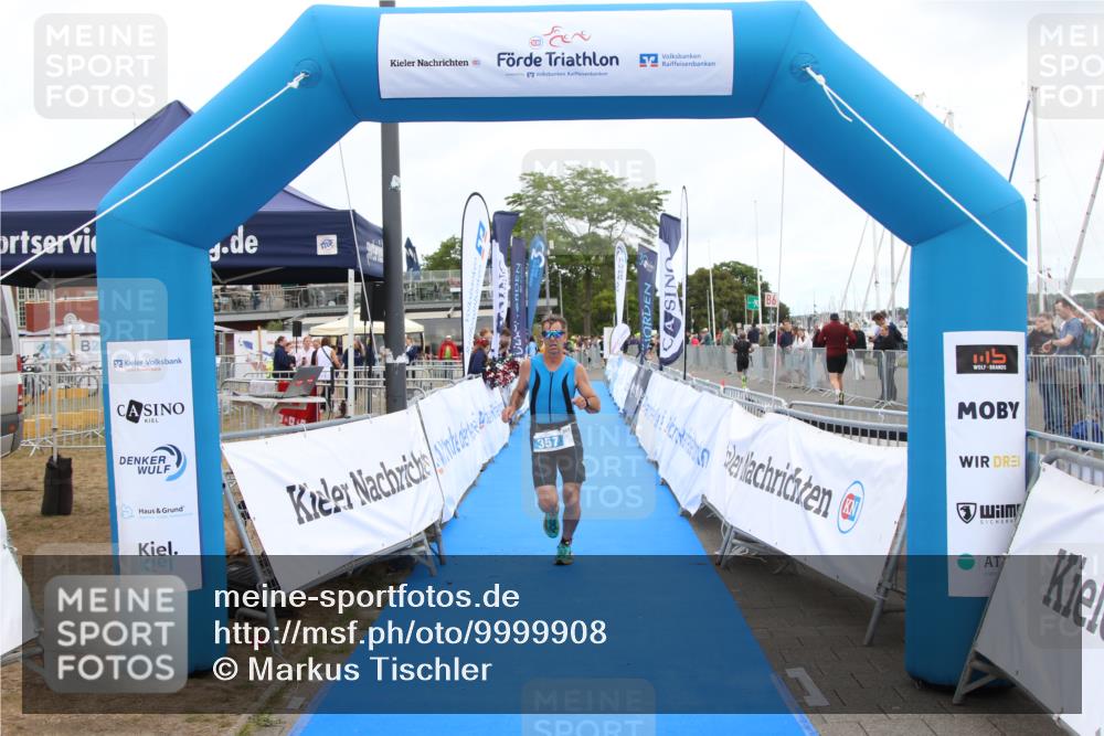 16.08.2026 - KN Förde Triathlon 2026 Markus Tischler http://msf.ph/oto/9999908 16.08.2026 12:15:39 Ziel 357, 357 meine-sportfotos.de