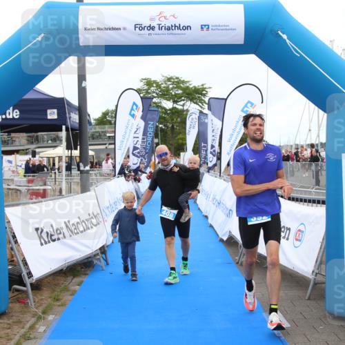 16.08.2026 - KN Förde Triathlon 2026 Markus Tischler http://msf.ph/oto/10000007 16.08.2026 12:16:07 Ziel 392, 408, 392, 408 meine-sportfotos.de
