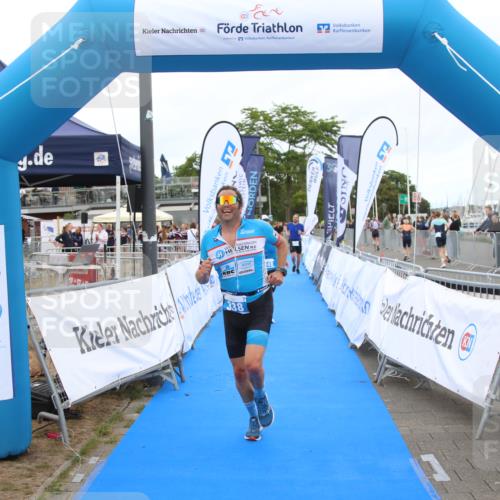 16.08.2026 - KN Förde Triathlon 2026 Markus Tischler http://msf.ph/oto/10000096 16.08.2026 12:16:46 Ziel 338, 348, 430, 338, 348, 430 meine-sportfotos.de