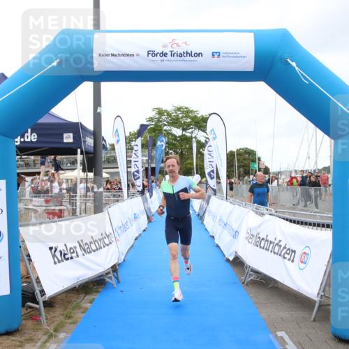 16.08.2026 - KN Förde Triathlon 2026 Markus Tischler http://msf.ph/oto/10000384 16.08.2026 12:18:18 Ziel 435, 435 meine-sportfotos.de