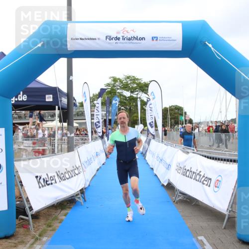 16.08.2026 - KN Förde Triathlon 2026 Markus Tischler http://msf.ph/oto/10000391 16.08.2026 12:18:18 Ziel 435, 435 meine-sportfotos.de