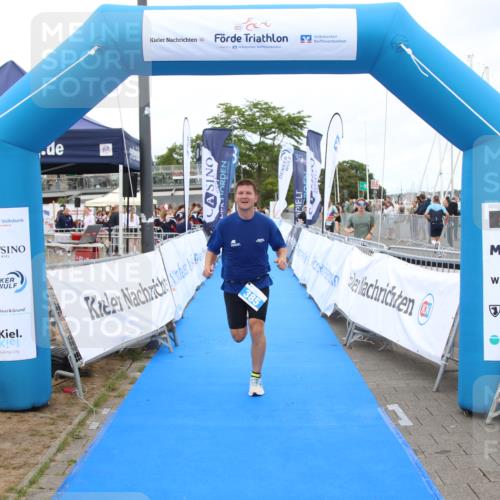 16.08.2026 - KN Förde Triathlon 2026 Markus Tischler http://msf.ph/oto/10000427 16.08.2026 12:19:01 Ziel 385, 401, 385, 401 meine-sportfotos.de