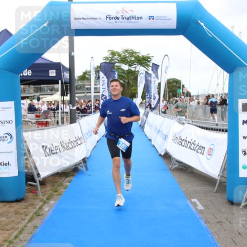 16.08.2026 - KN Förde Triathlon 2026 Markus Tischler http://msf.ph/oto/10000436 16.08.2026 12:19:01 Ziel 385, 401, 385, 401 meine-sportfotos.de