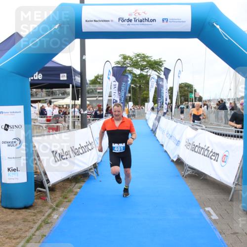 16.08.2026 - KN Förde Triathlon 2026 Markus Tischler http://msf.ph/oto/10000474 16.08.2026 12:19:09 Ziel 385, 401, 385, 401 meine-sportfotos.de
