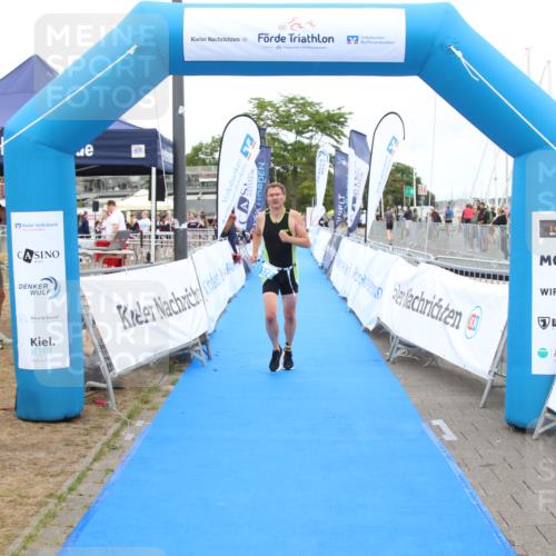16.08.2026 - KN Förde Triathlon 2026 Markus Tischler http://msf.ph/oto/10000482 16.08.2026 12:21:10 Ziel 372, 372 meine-sportfotos.de