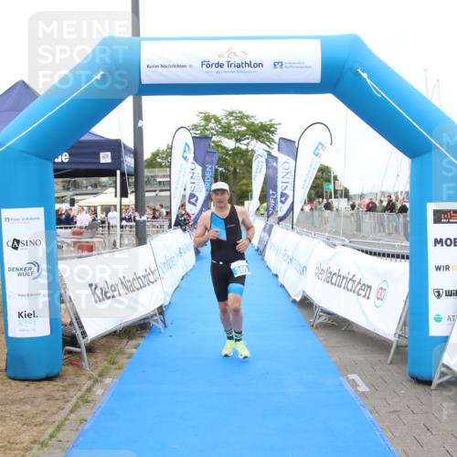 16.08.2026 - KN Förde Triathlon 2026 Markus Tischler http://msf.ph/oto/10000532 16.08.2026 12:21:29 Ziel 369, 369 meine-sportfotos.de