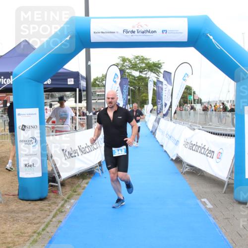 16.08.2026 - KN Förde Triathlon 2026 Markus Tischler http://msf.ph/oto/10000567 16.08.2026 12:22:14 Ziel 342, 398, 342, 398 meine-sportfotos.de