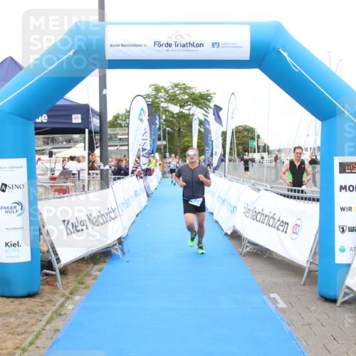 16.08.2026 - KN Förde Triathlon 2026 Markus Tischler http://msf.ph/oto/10000655 16.08.2026 12:22:56 Ziel 400, 409, 400, 409 meine-sportfotos.de