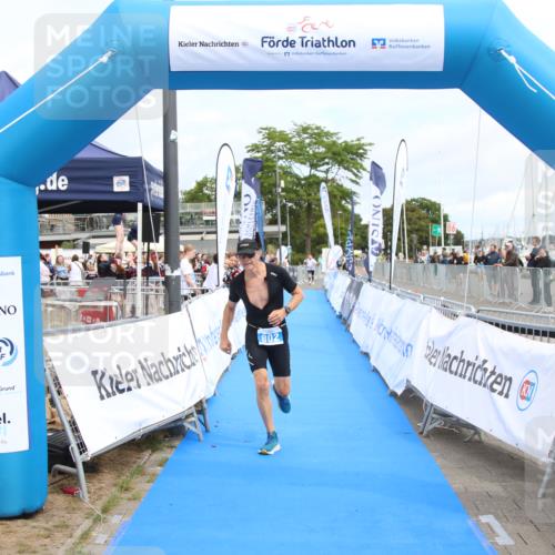 16.08.2026 - KN Förde Triathlon 2026 Markus Tischler http://msf.ph/oto/10000955 16.08.2026 12:26:41 Ziel 802, 802 meine-sportfotos.de