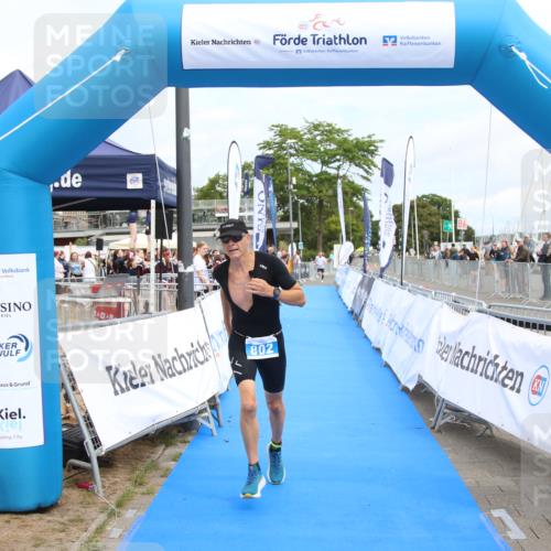 16.08.2026 - KN Förde Triathlon 2026 Markus Tischler http://msf.ph/oto/10000973 16.08.2026 12:26:42 Ziel 802, 802 meine-sportfotos.de