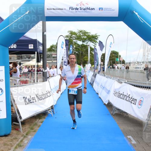 16.08.2026 - KN Förde Triathlon 2026 Markus Tischler http://msf.ph/oto/10001101 16.08.2026 12:27:48 Ziel 381, 384, 425, 381, 384, 425 meine-sportfotos.de