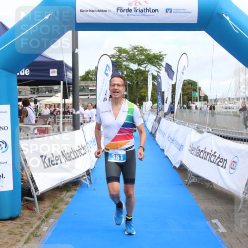 16.08.2026 - KN Förde Triathlon 2026 Markus Tischler http://msf.ph/oto/10001118 16.08.2026 12:27:48 Ziel 381, 384, 425, 381, 384, 425 meine-sportfotos.de