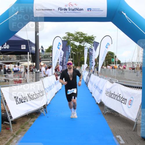16.08.2026 - KN Förde Triathlon 2026 Markus Tischler http://msf.ph/oto/10001221 16.08.2026 12:28:55 Ziel 432, 432 meine-sportfotos.de