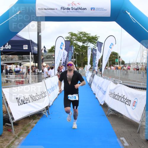16.08.2026 - KN Förde Triathlon 2026 Markus Tischler http://msf.ph/oto/10001233 16.08.2026 12:28:56 Ziel 432, 432 meine-sportfotos.de